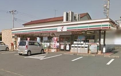ラーゼンパラスト コンビニ