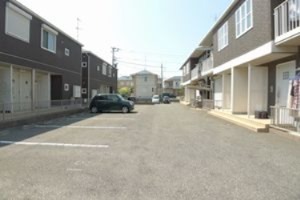ヒルズコートⅠ 駐車場