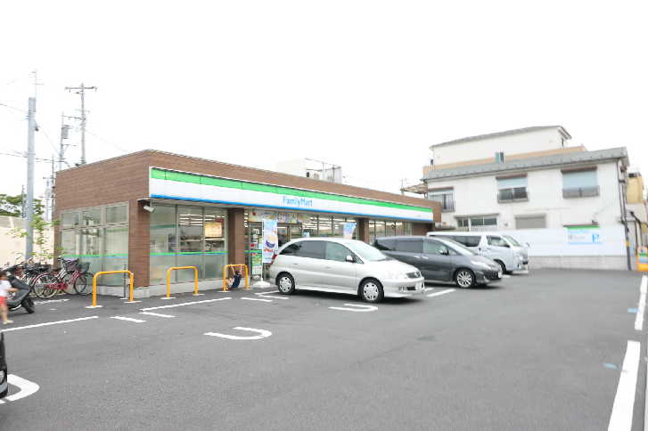 江北2丁目第３駐車場  コンビニ
