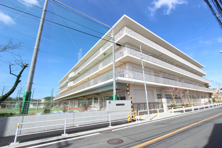 アーバンスクエア鹿浜Ⅰ 小学校