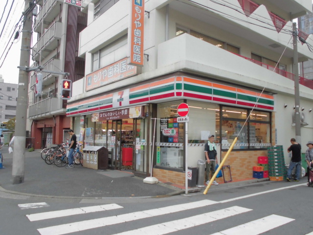 ソフィアハイツ コンビニ