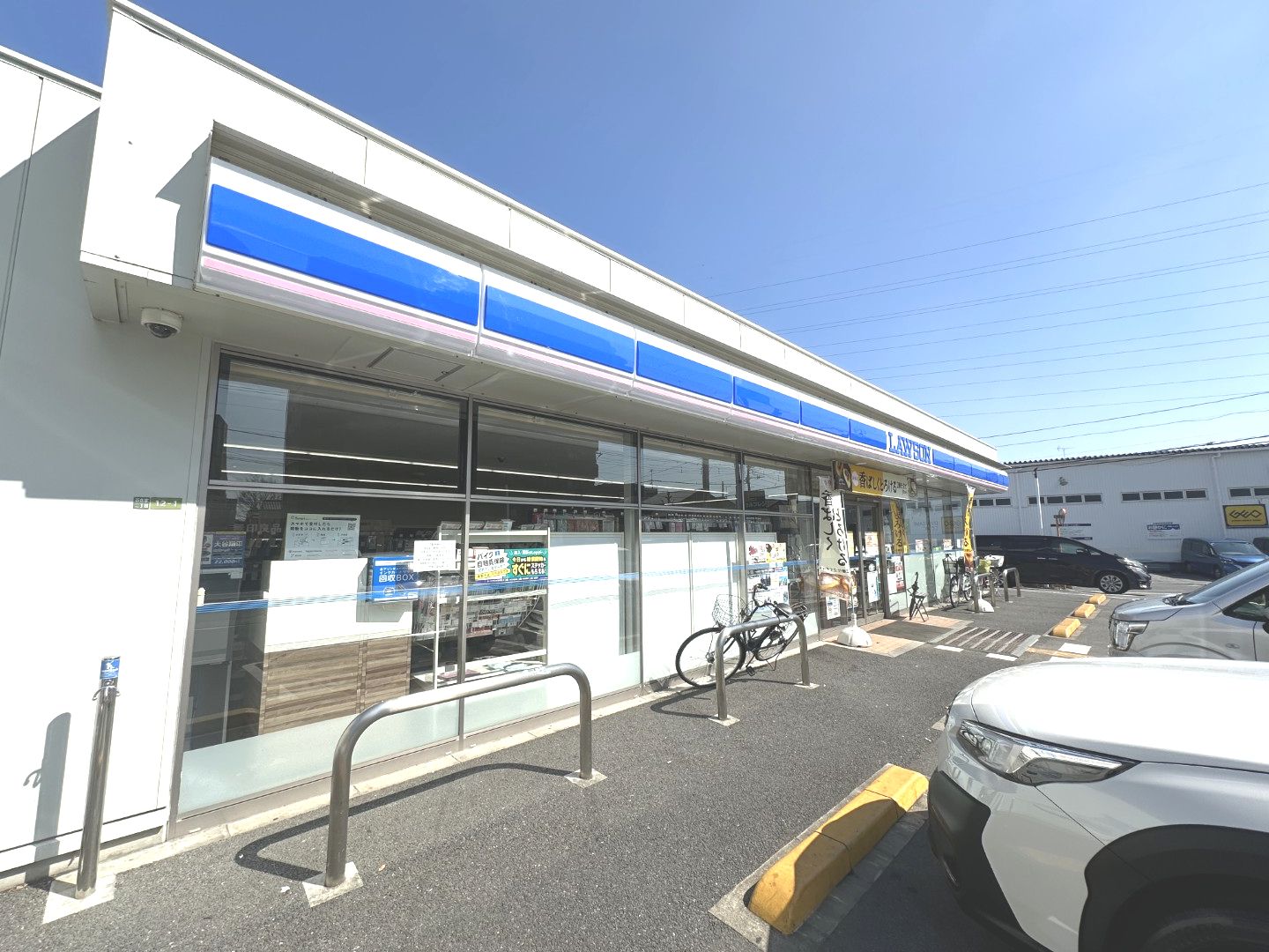 コーポラス鹿浜 コンビニ