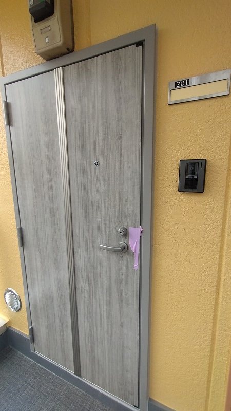 コーポラス鹿浜 玄関
