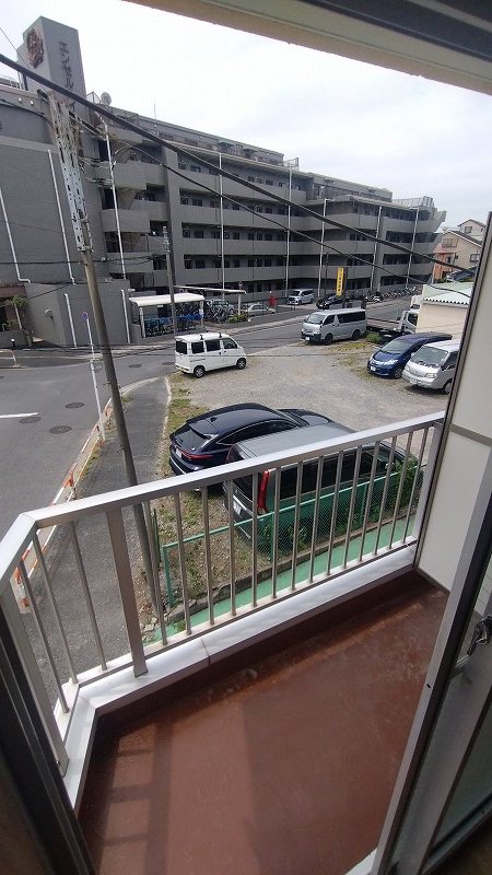 コーポラス鹿浜 ベランダ