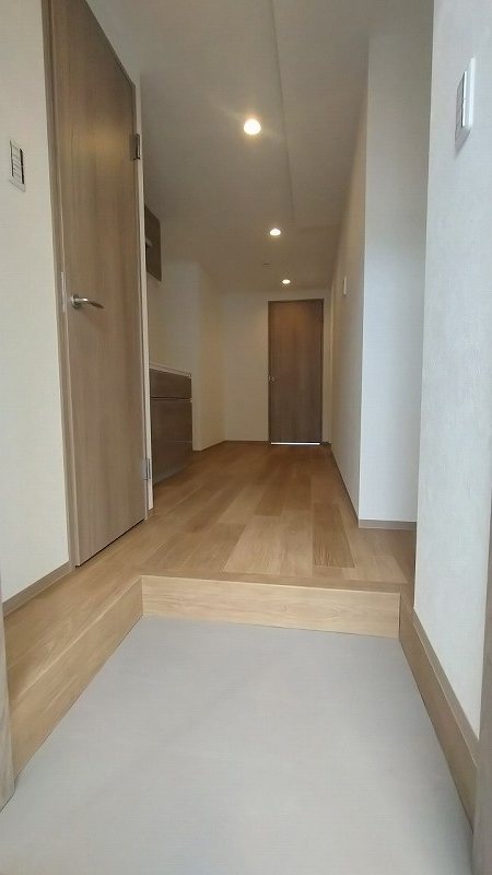 コーポラス鹿浜 玄関