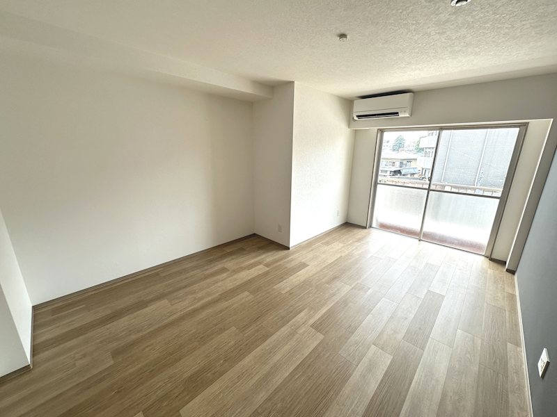 コーポラス鹿浜 リビング
