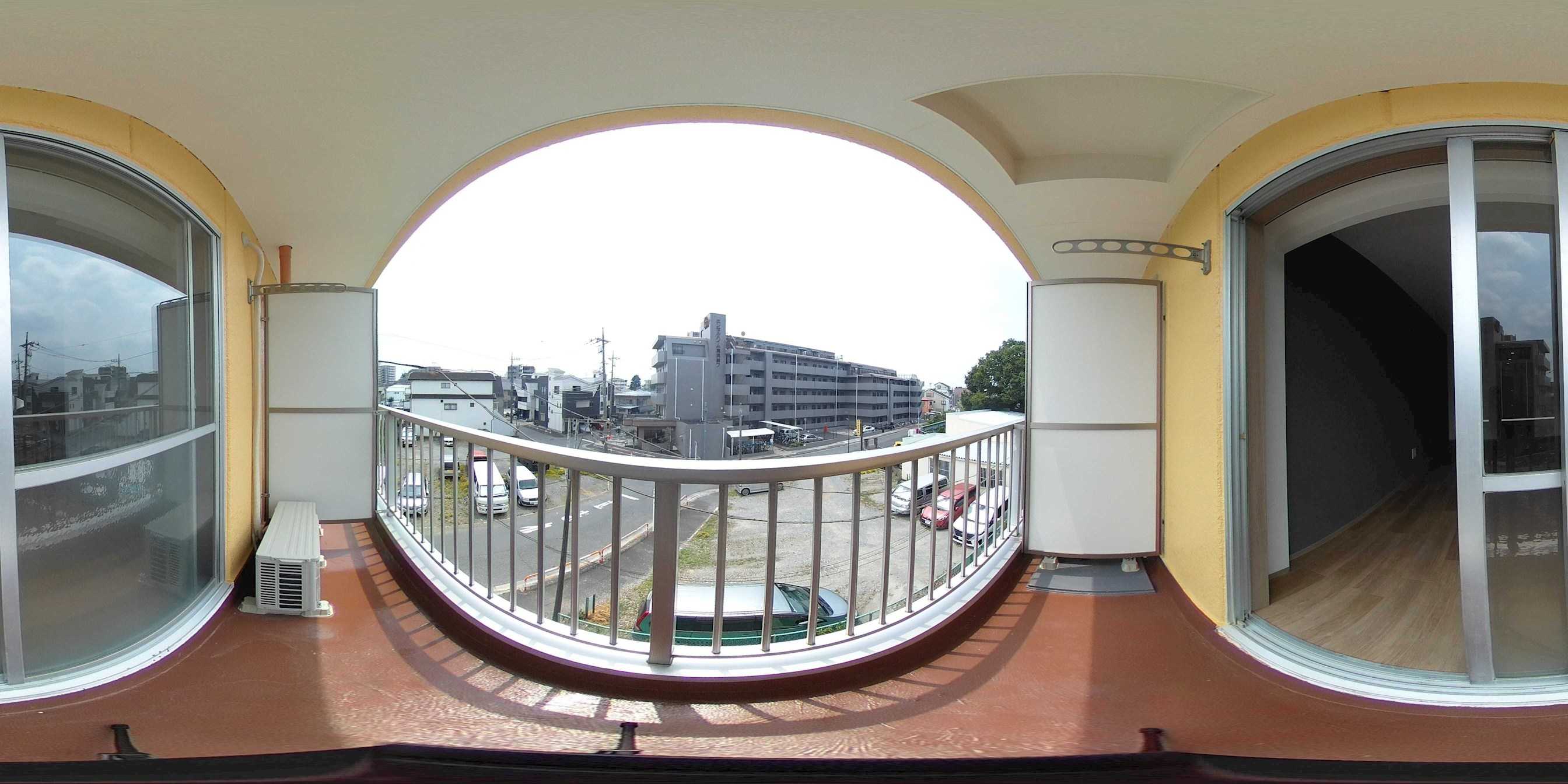 コーポラス鹿浜 ベランダ