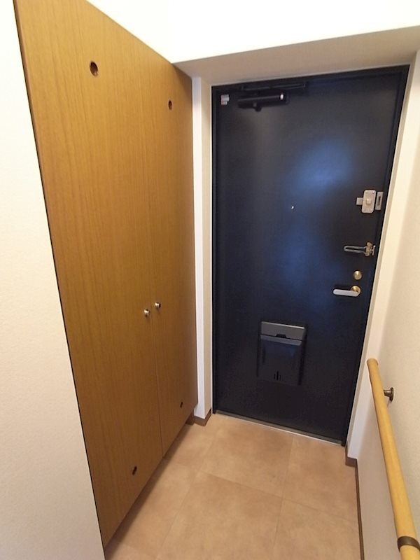 カトレア 玄関