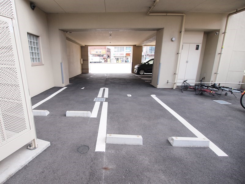 アルゴ南小倉 駐車場