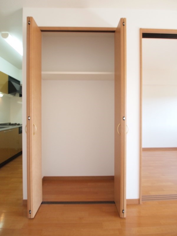 サンシャインⅡ 収納