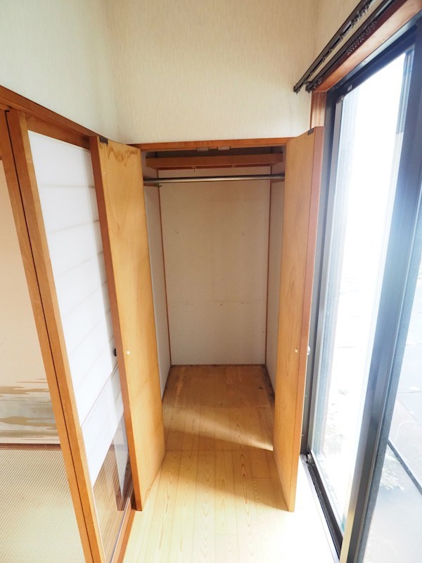 戸畑区西大谷1丁目戸建 収納
