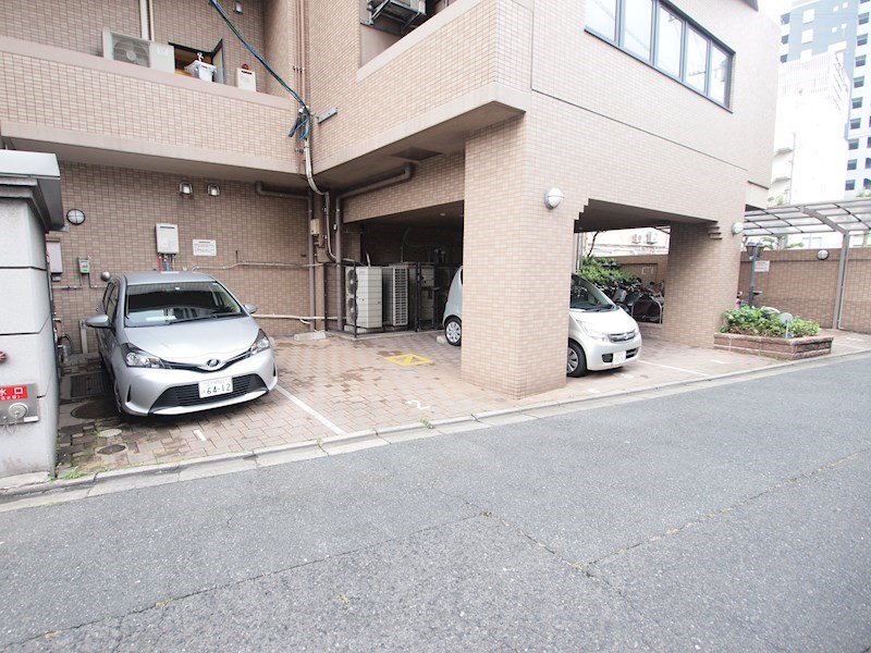 ウィルステージ古船場 駐車場