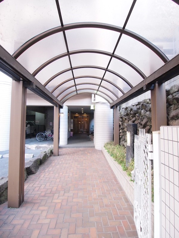 オリエンタル江南町 エントランス
