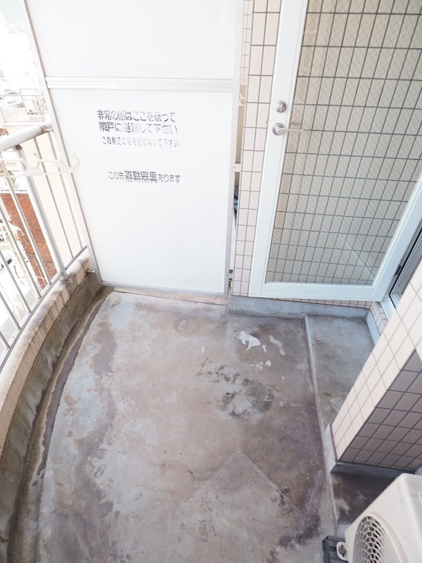 オリエンタル江南町 ベランダ