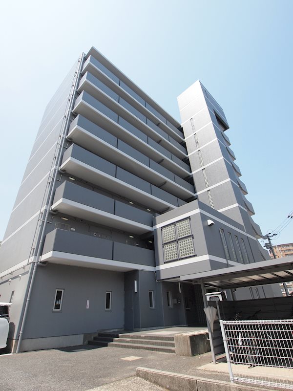 サルヴァトーレ西小倉 外観