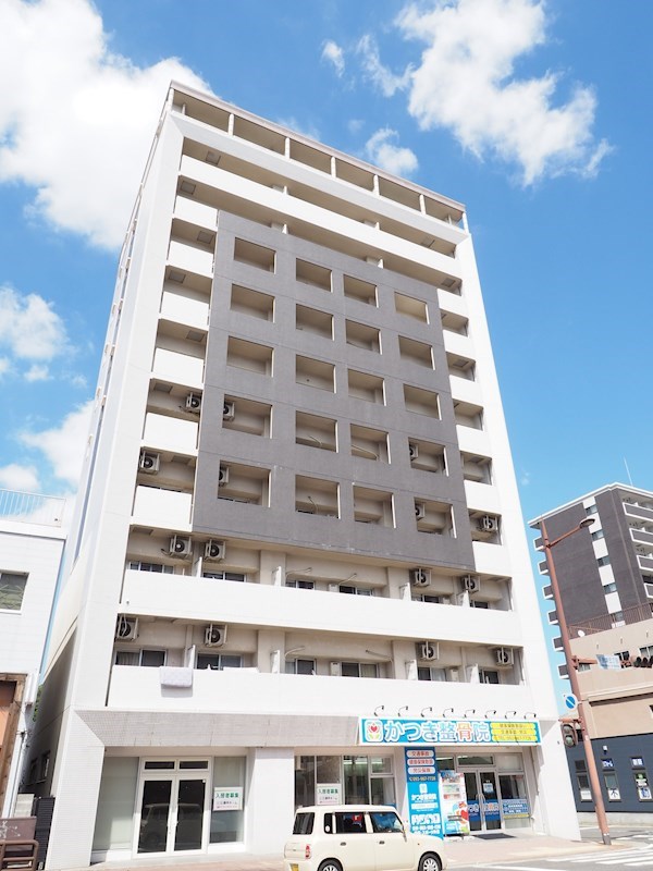 ラフィーネ到津学園通り 外観