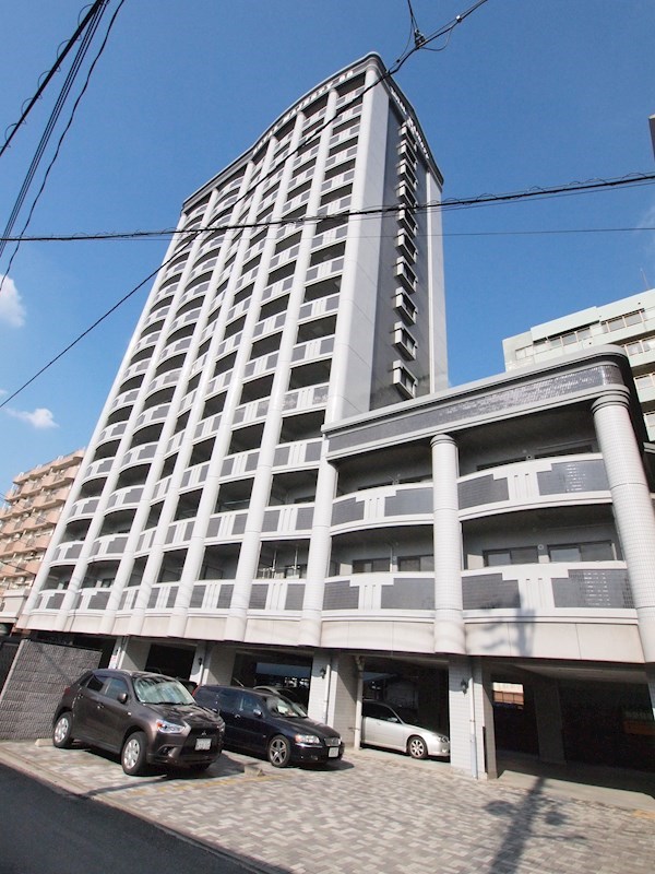 ロイヤルマジェスティ 外観