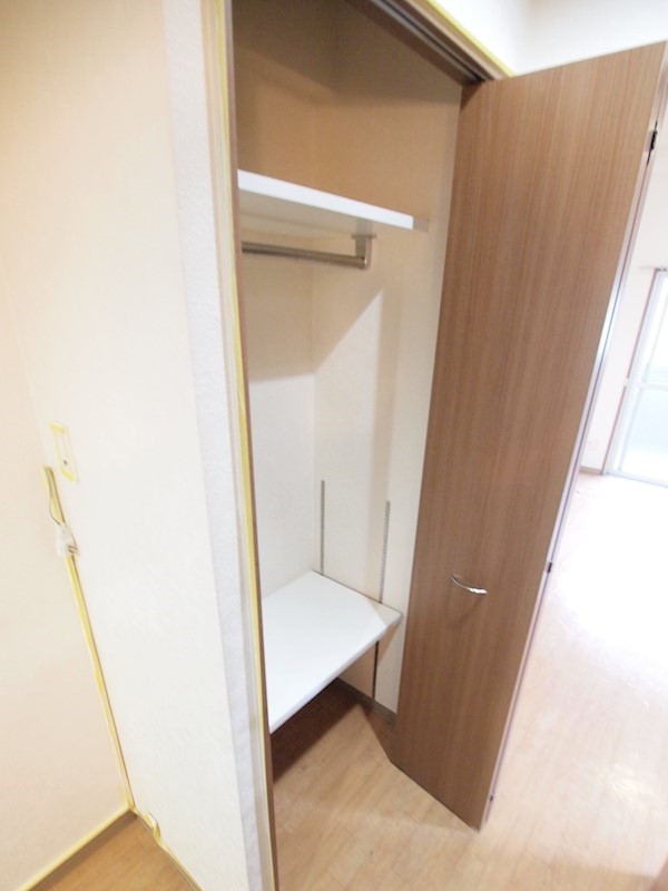ヒルズ鍛冶町 収納