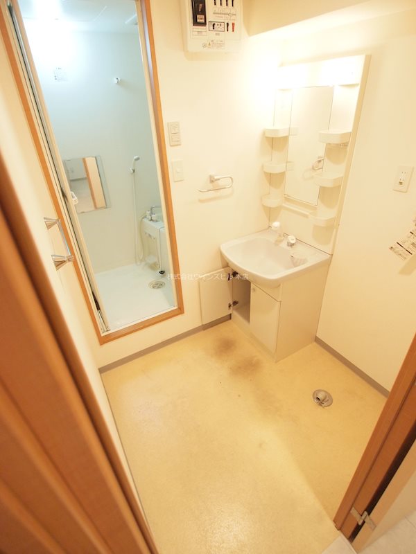 堺町センタービル 洗面所