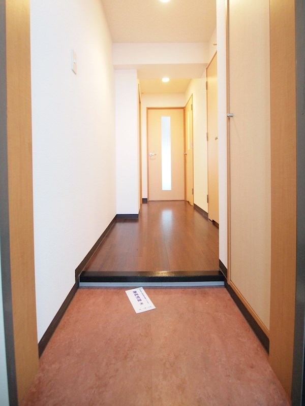 堺町センタービル 玄関