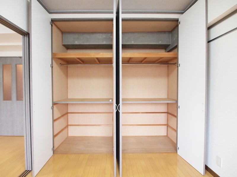ロイヤルセンターBLD 収納