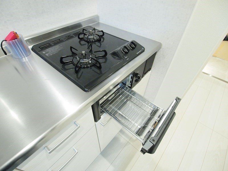 アクシオ三萩野 キッチン