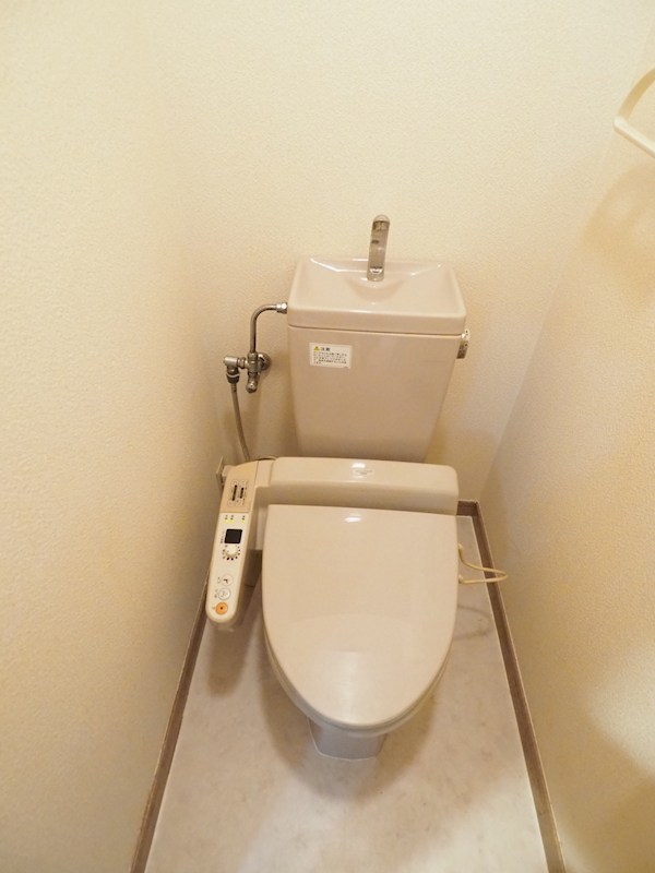 ウインズ三萩野 トイレ