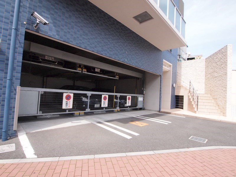 SQUARE152 駐車場