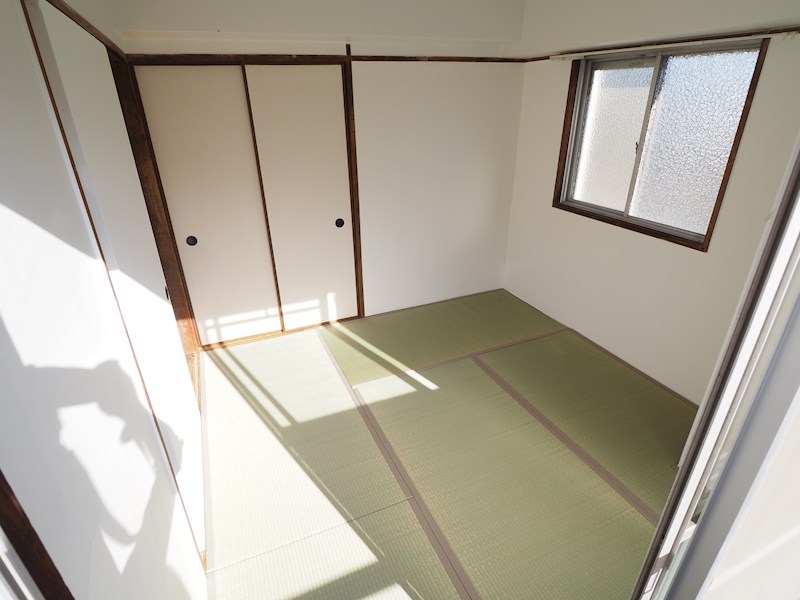 エルモス若松 ベッドルーム