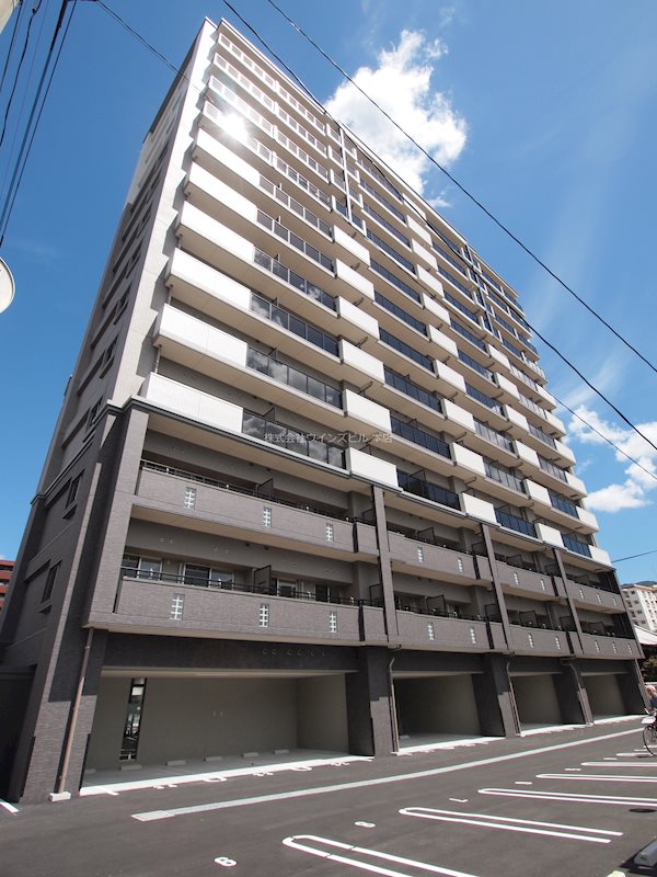 グランヒルズ三萩野 外観