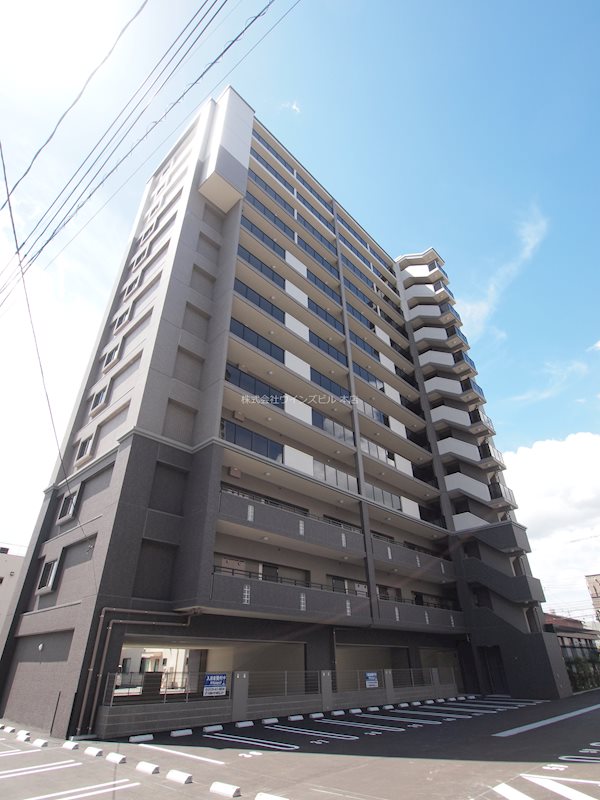 グランヒルズ三萩野 外観