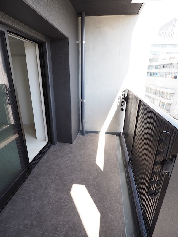 LEGEND紺屋町（レジェンドコンヤマチ） ベランダ