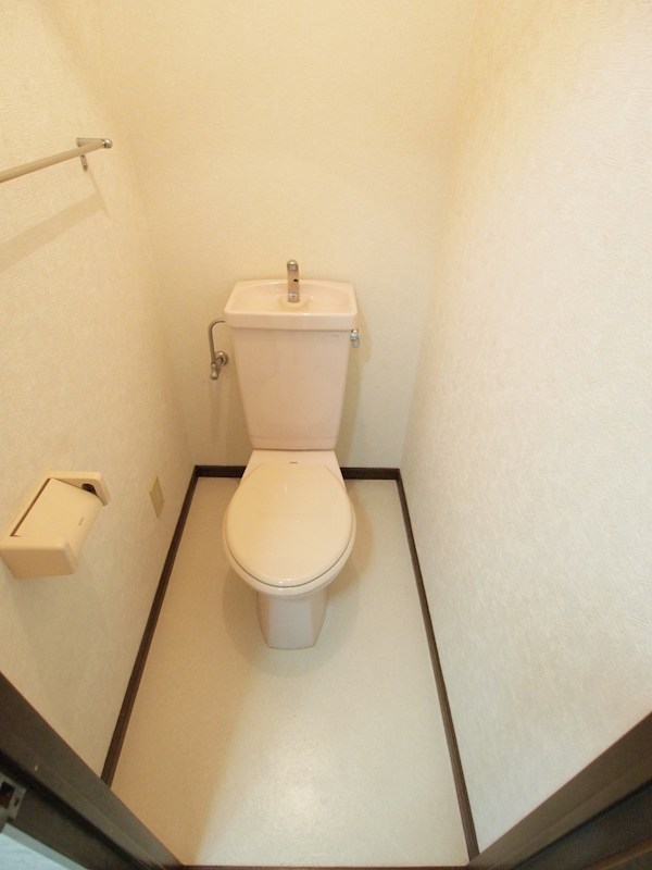 ルネッサンスTOEI田町 トイレ