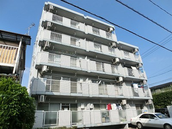 リファレンス三郎丸 外観