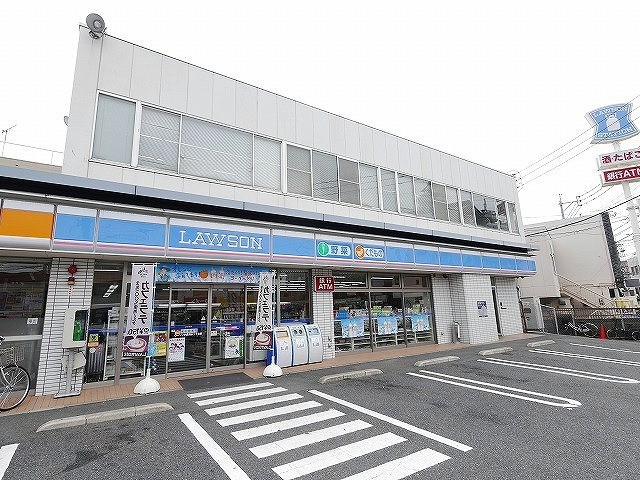スマート大手町 コンビニ