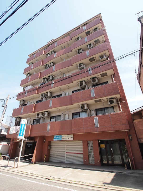 馬借タカヤコーポレーション 外観