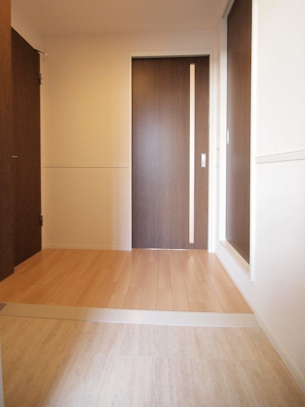 SHIZUKA　BLDG 玄関
