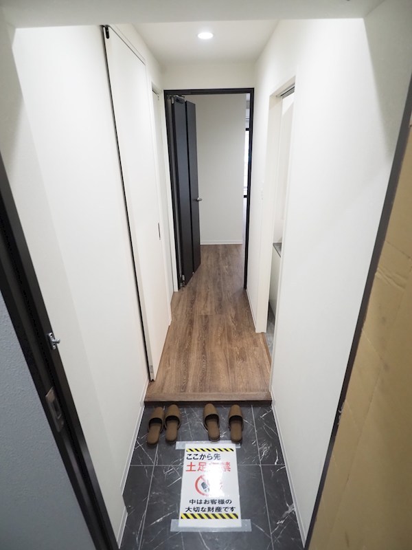 ヒルクレスト片野グランデⅠ 玄関