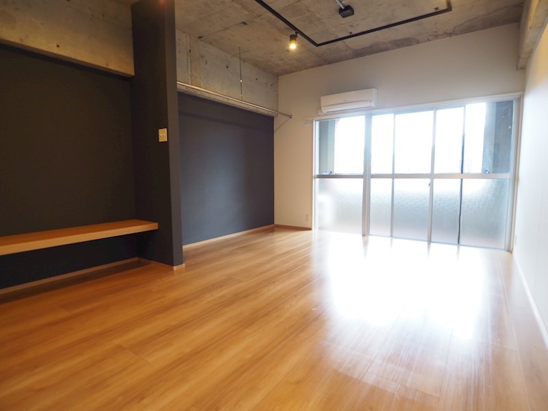 コンプレート古船場 リビング