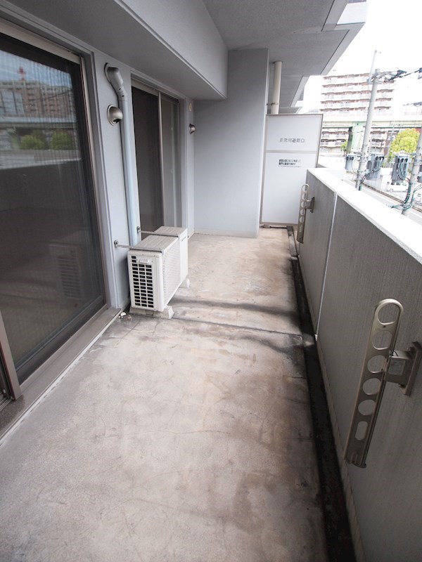 シャトレ大手町Ｓ棟 ベランダ