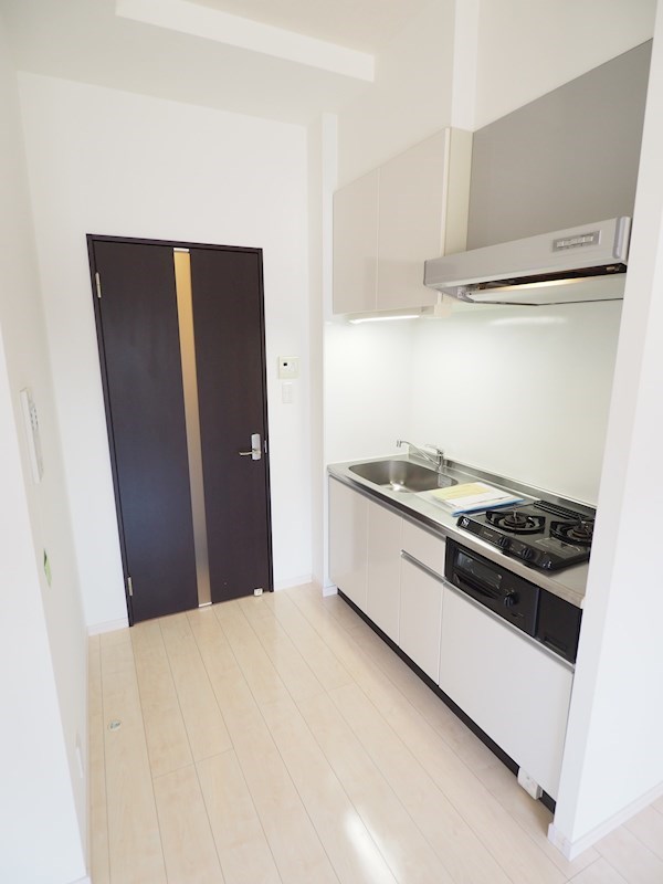 ERIOS COURT 中津口 キッチン