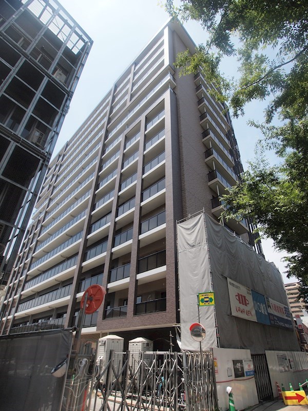 グランシャリオ三萩野 外観