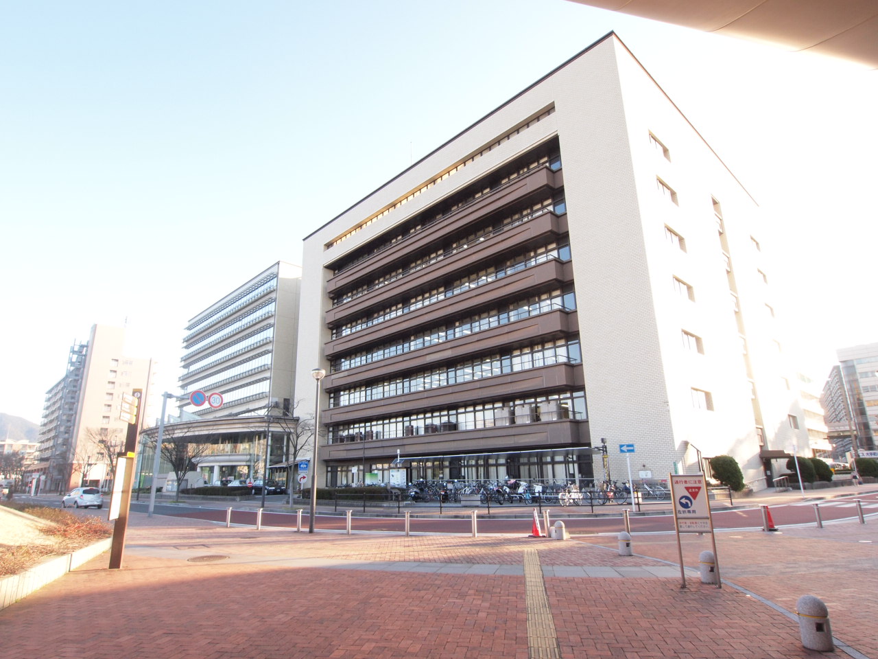 VERDE大手町（ヴェルデ大手町） 役所