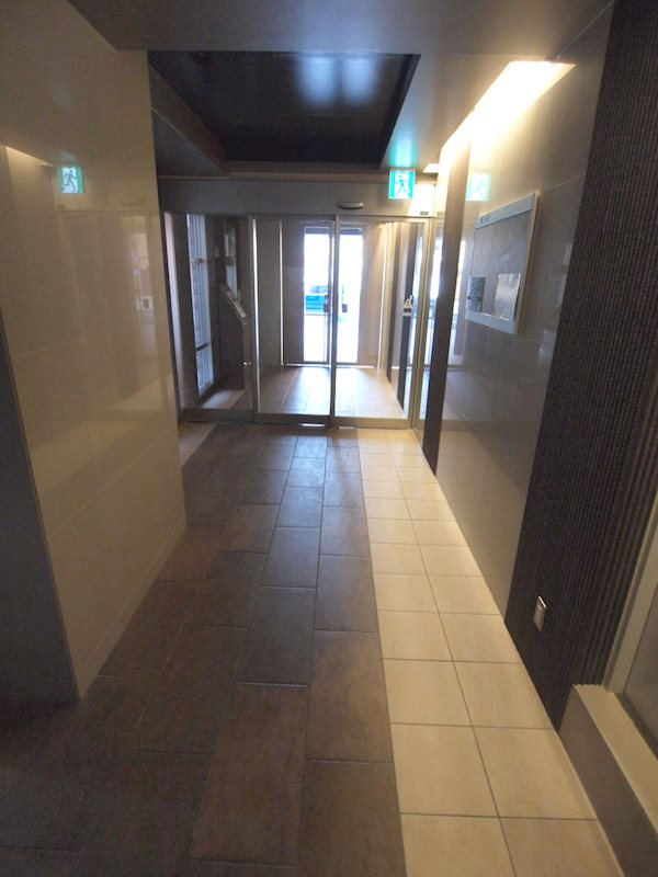ERIOS COURT 中津口 エントランス