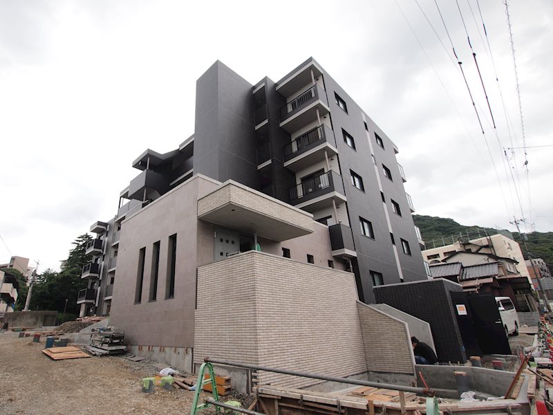 赤坂リプル 外観