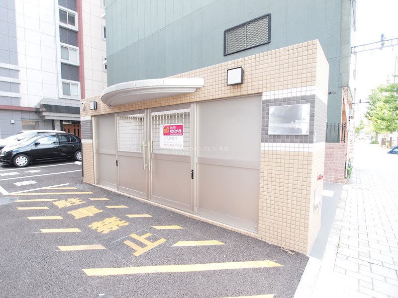 ニューサンリバー15番館 その他