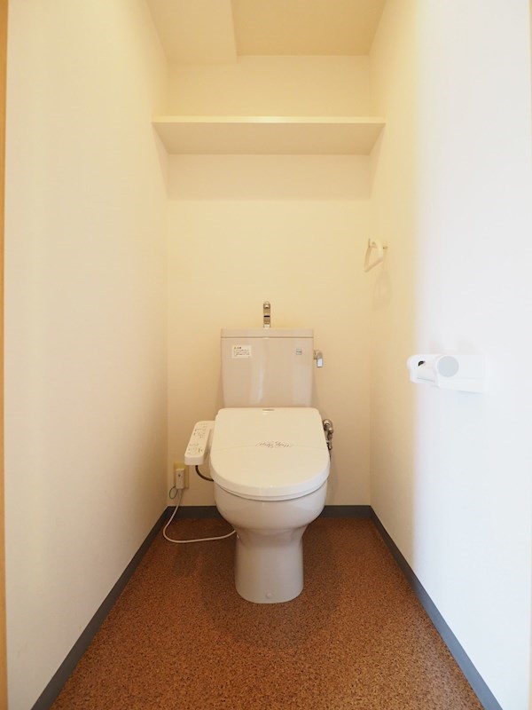 リード大手町 トイレ