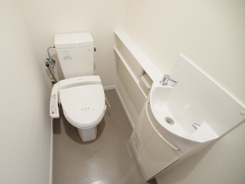 シャトレ大手町N棟 トイレ