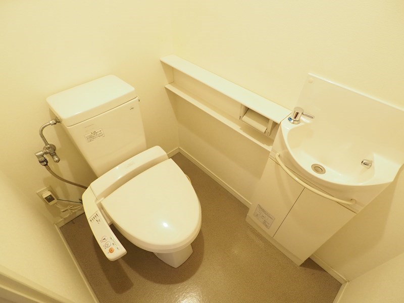 シャトレ大手町N棟 トイレ