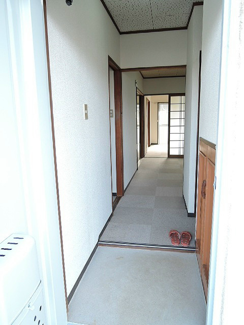 平原マンション 玄関